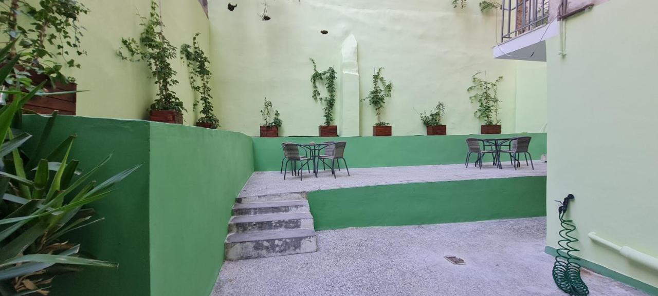Cozy Apartment With Garden Near Town Center, Fully Renovated. Athens Ngoại thất bức ảnh